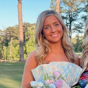 Meet your Posher, Anna claire